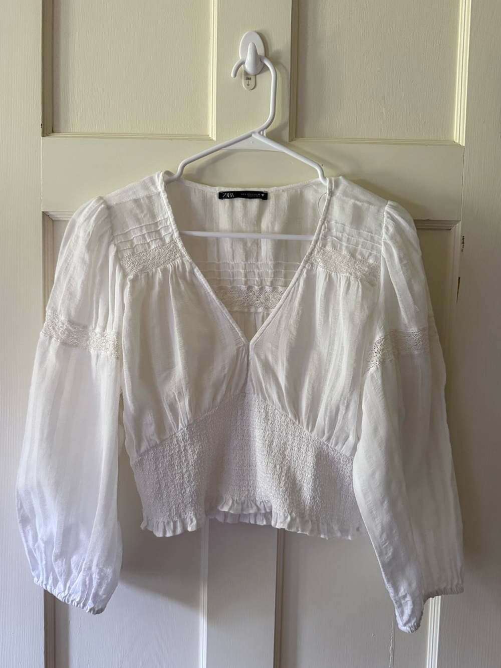 ZARA‎ White Smocked Lace Peasant Blouse